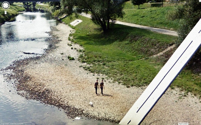 image from jon rafman's work nine eyes of google street view